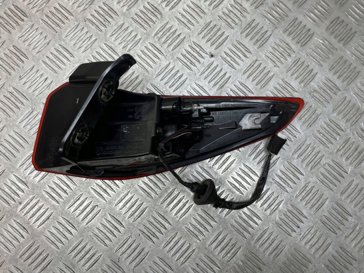 фото №14, Hyundai 92401j90 kona фара задня ліва зад ліве