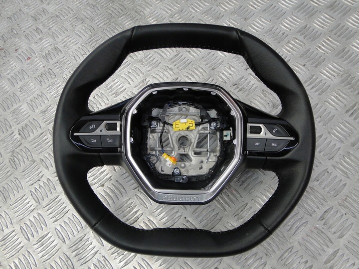 фото №1, Кермо шкіряний шкіра peugeot 2008 ii 2021r.