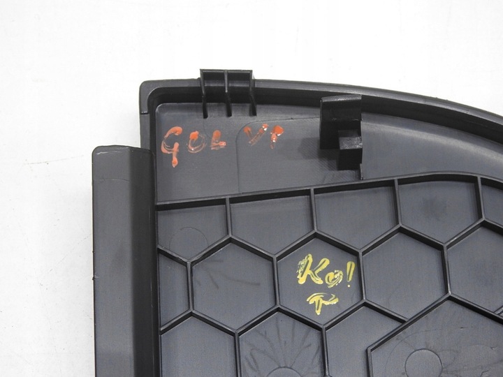 фото №7, Защита заглушка консоли vw golf vi 5k0858248c