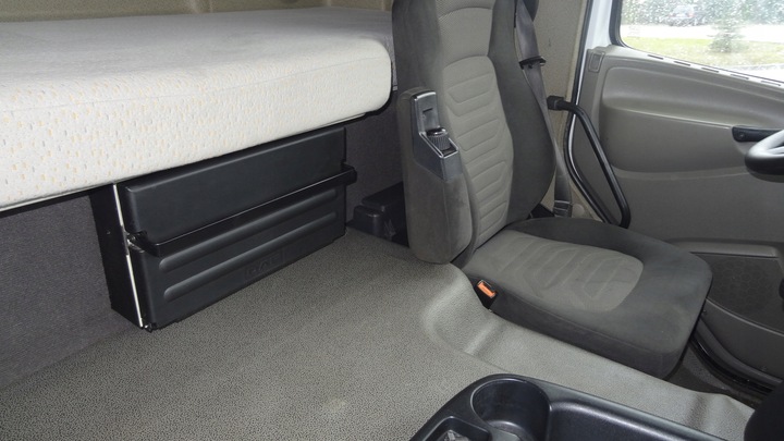 фото №6, Сиденье водителя daf 85 cf 95 xf 105 106 1600 нетто