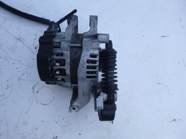 фото №5, Генератор hyundai kia 1.6crdi d4fe 37300-2u200