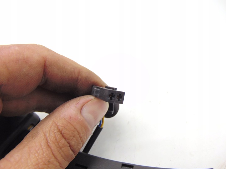 фото №3, Застібка ременя праві перед vw golf vii 7 5g4857756c