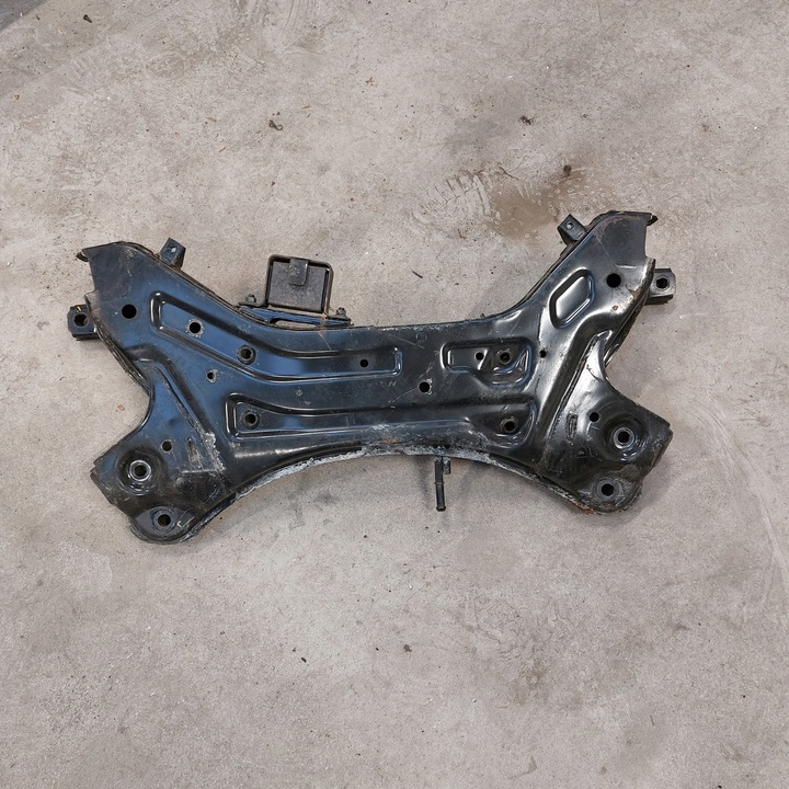 фото №10, Hyundai ix35 1,7 2013 підрамник візок колиска перед 62401-2y630a з нового автомобіль