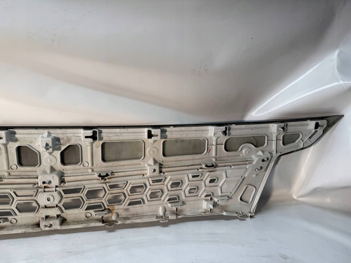 фото №10, Mitsusbihi canter fuso решітка радіатора решітка перед ml310737