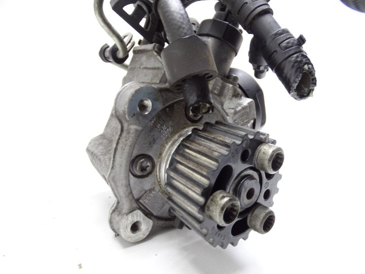 фото №11, Паливна система впорскування форсунки насос audi vw skoda seat tdi cff cfg cfh 03l130277j