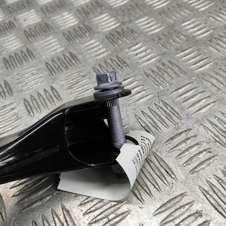 фото №6, Toyota c-hr ii 2024 ліва сторона верхній важіль задній