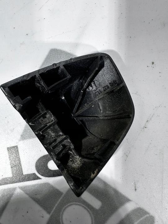 фото №3, Заглушка ручка дверь зад правые audi a6 4g a7 4g8 a8 4h 4h0837880 lz7s