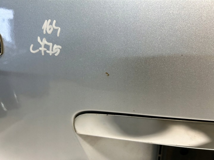 фото №11, Кришка багажника mercedes ml w164 c775 775