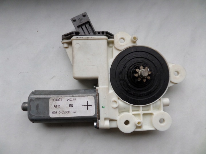 фото №5, Моторчик стёкла правые перед elektryczy avensis t25