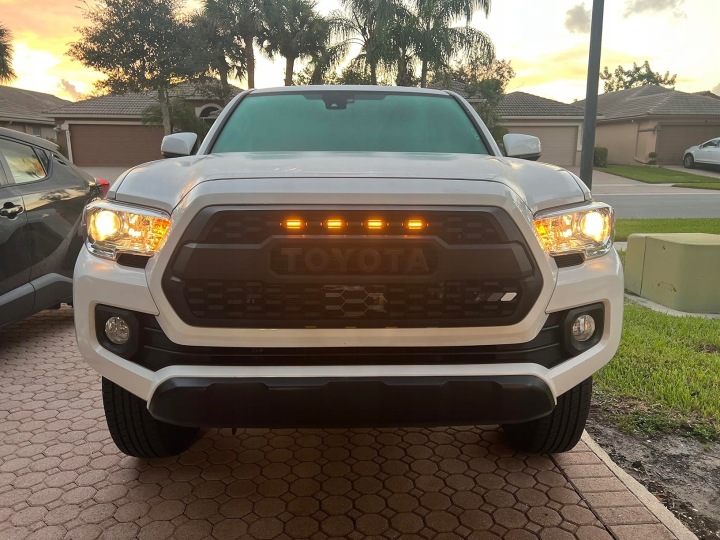 фото №15, Комплект лампа grillowych led plug & play do toyota tacoma 2020–2023