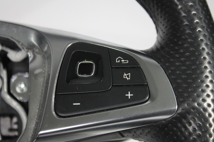 фото №7, Кермо шкіра пелюстки mercedes w213 w238 16-