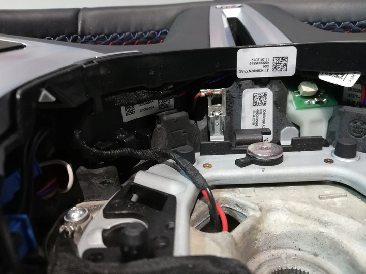 фото №10, Bmw g05 g15 g30 m5 f90 m8 f91 x5m x6m xm g09 кермо подушка безпеки комплект