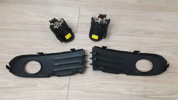 фото №6, Протитуманні фари галоген ґрати галоген volvo v50 s40 оригінальний номер