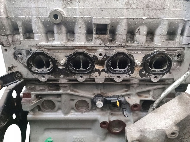 фото №11, Двигатель стойка fiat bravo ii 1.4 t-jet 120km 88kw 198a4000 210 tyś film