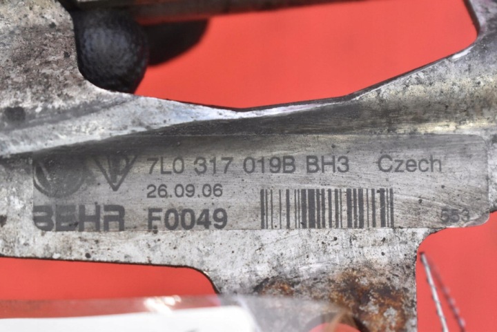 фото №9, Радиатор масла коробки коробка передач 7l0317021 audi q7 4l 3.0 tdi 233 km 05-09