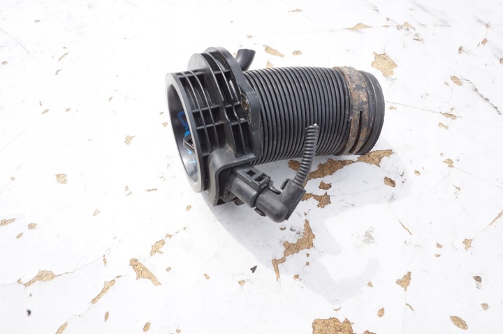 фото №1, Труба шланг 1k0129684 volkswagen golf 5 v 2.0 fsi