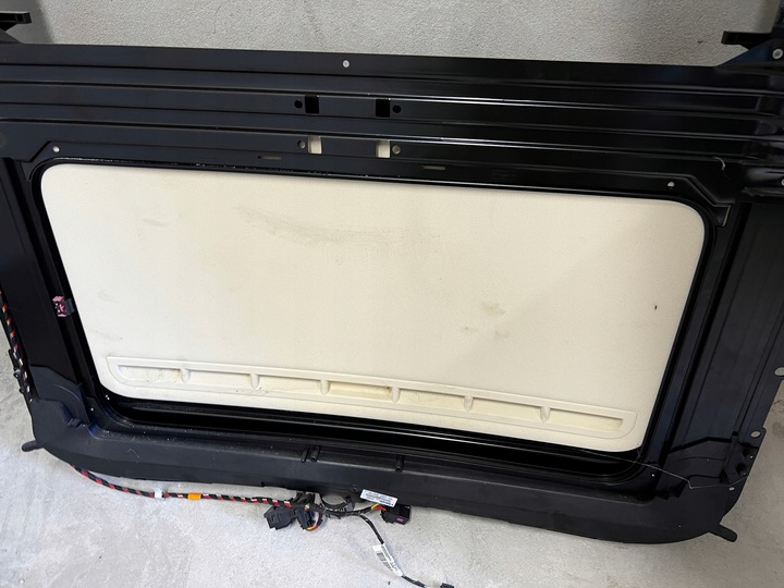 фото №4, Audi a8 d4 4h бежевый стекло крыша люк