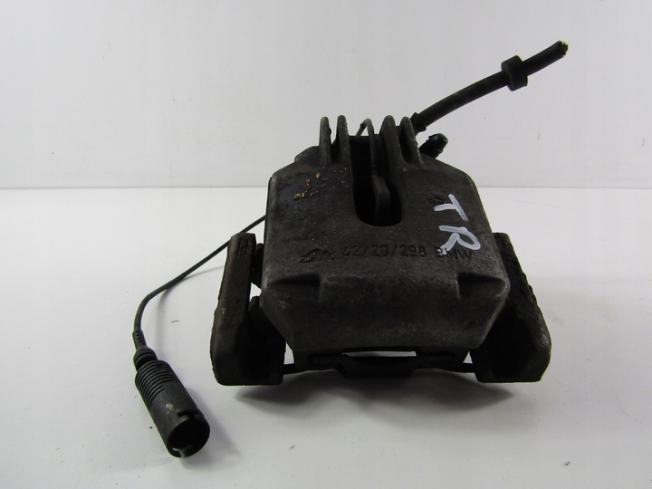 фото №11, Bmw 5 e39 суппорт тормозной зад правые + скоба 3,0d дизель ate универсал 97-00