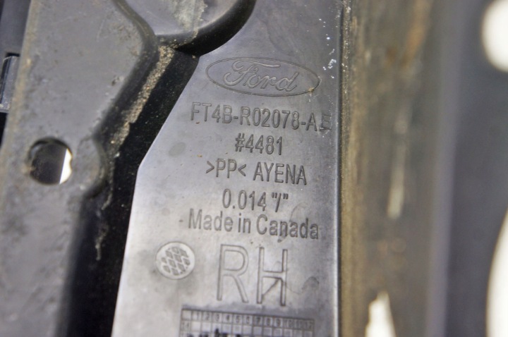 фото №6, Uv219 ford edge mk2 защита шумоизоляция крыльев правое перед ft4b-r02078-ae
