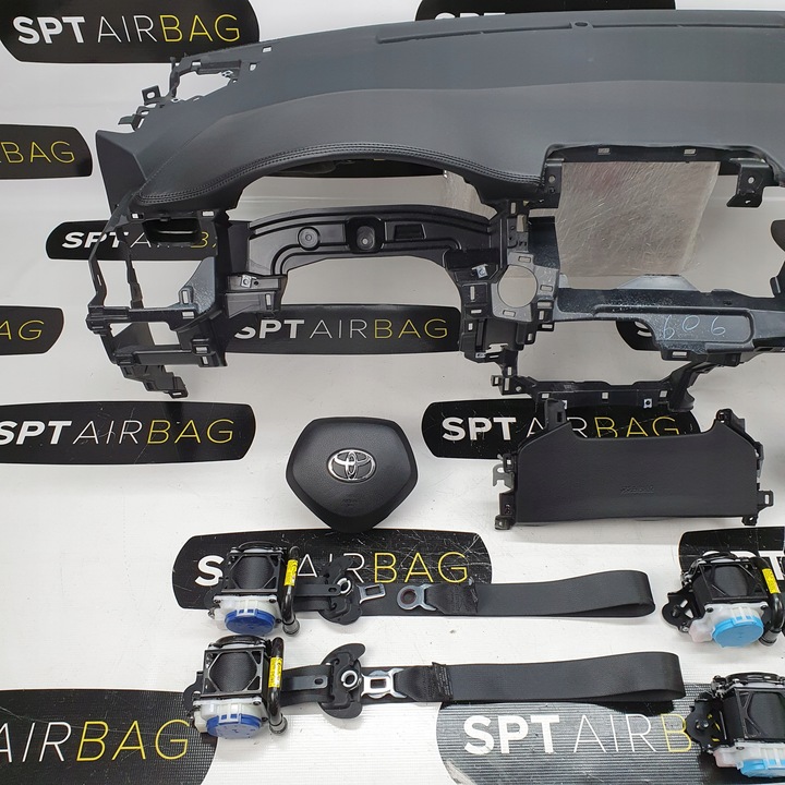 фото №9, C-hr панель консоль подушки ремни подушка безопасности