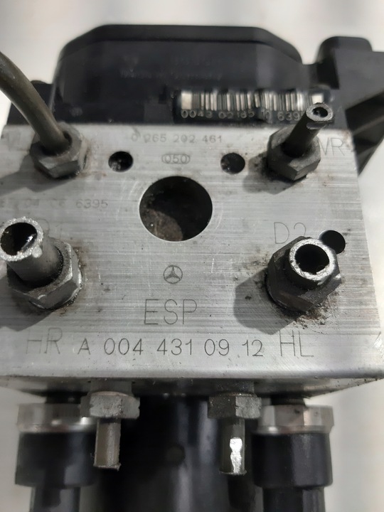 фото №8, Насос abs mercedes vaneo w414 1.7d 0265202461 a0044310912