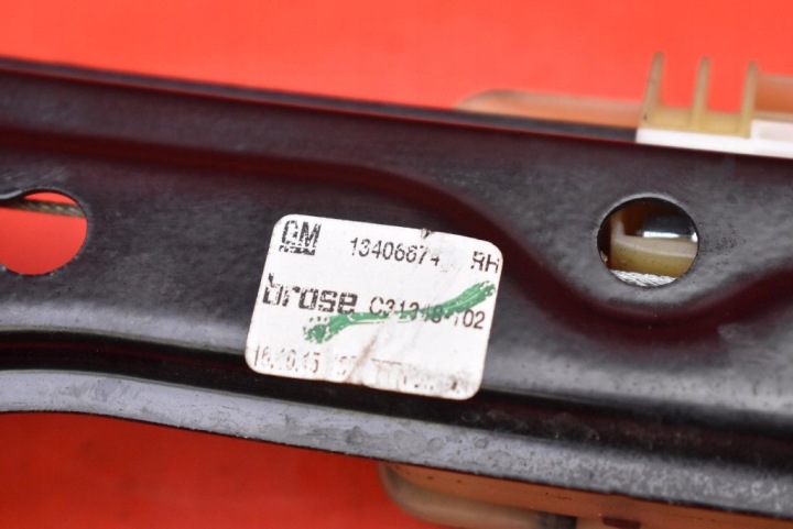 фото №8, Стеклоподъемник правый перед eu 13406674 opel astra 5 v k 5d hb 15-20