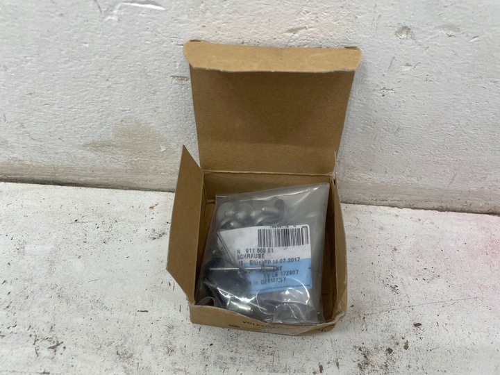 фото №9, Замок капота audi a4b9 a5 8w6 8w0823509b