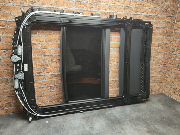 фото №10, Люк панорама стеклянный крыша bmw g31 touring