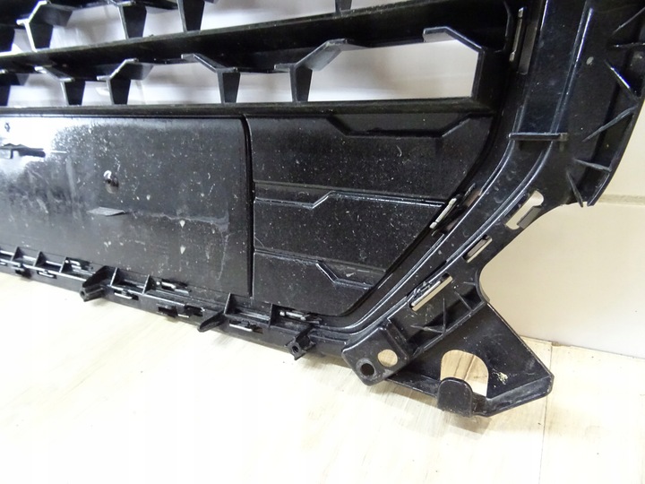 фото №14, Решітка радіатора решітка бампера audi q2 81a 81a853651