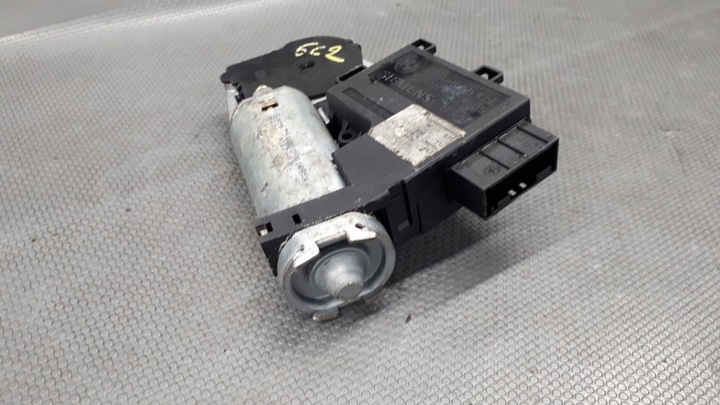 фото №9, 83814809 моторчик люк bmw x5 e53