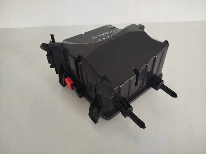 фото №8, Корпус коробка запобіжників renault scenic iii 1.2 284b10002r 284c40002r