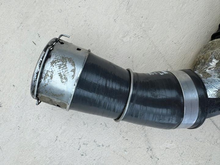 фото №14, Renault clio 3 iii 1.5 dci труба трубка  повітропровід повітря 071753