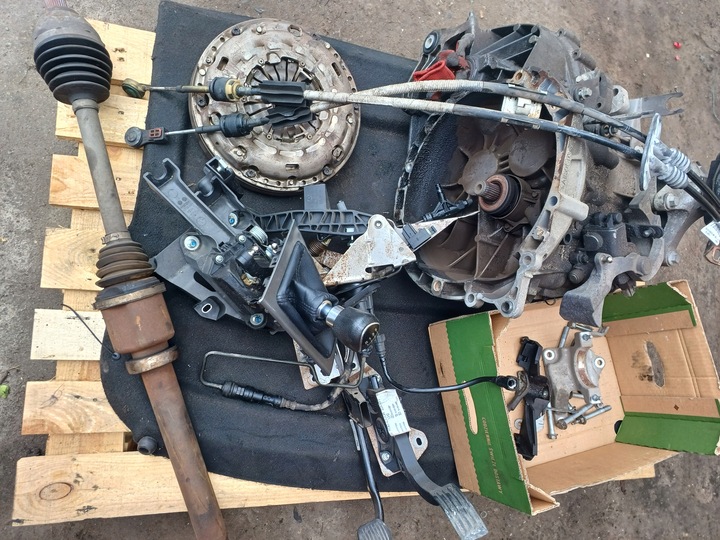 фото №1, Прокладка з автомат 2.0 tdci na механічна коробка передач focus mk3