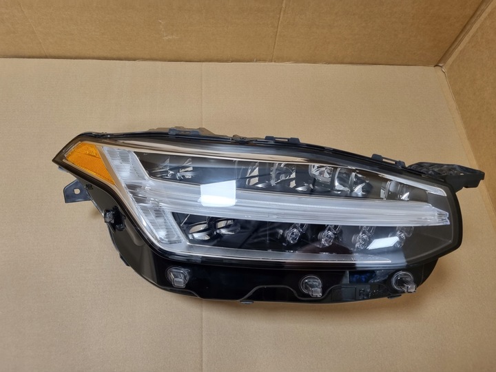 фото №9, Volvo xc90 фары лампа левая правая комплектная полный led usa 31656986 31656989