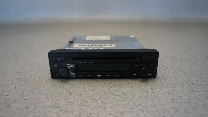 фото №1, Радіо радіопрогравач audi concert cd audi a6 c5 рестайлінг 4b0035186q