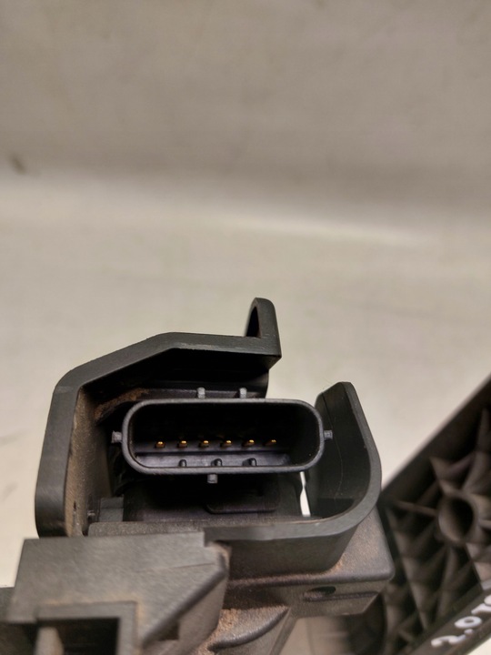 фото №5, Потенціометр педаль газу audi a3 8p 2.0tdi