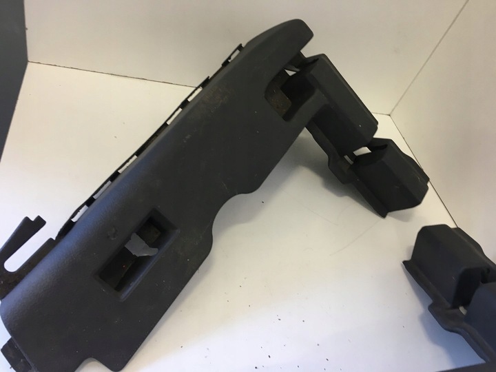 фото №11, Обивка bagażnika; накладка краю багажника 1t0857566d 1t0857565d