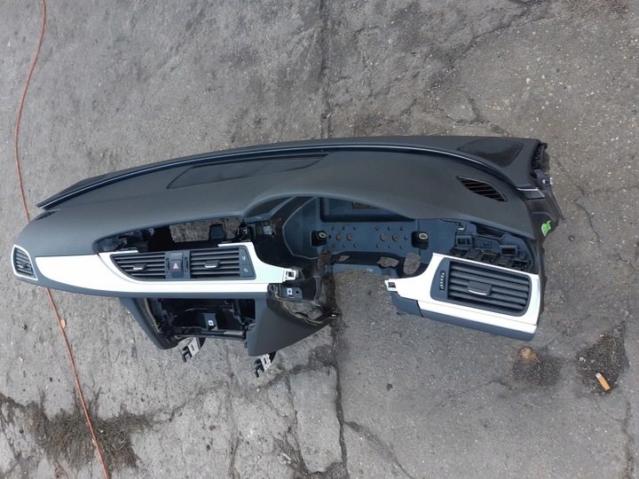 фото №8, Audi a6 c7 панель роздавальна консоль капот uk