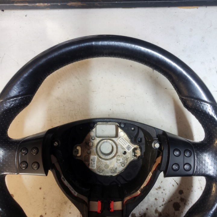 фото №5, Vw tiguan i руль 1k0419091gr