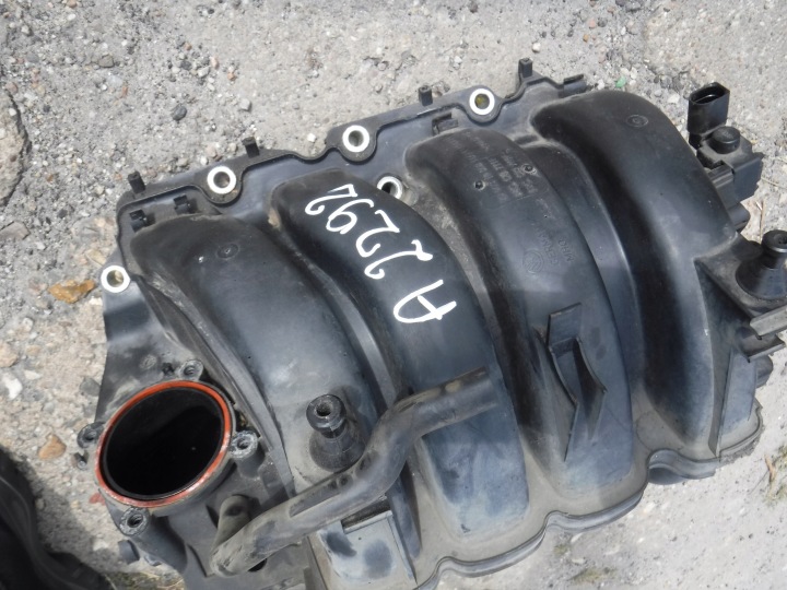 фото №4, Коллектор впускной 03c129711f vw golf 5