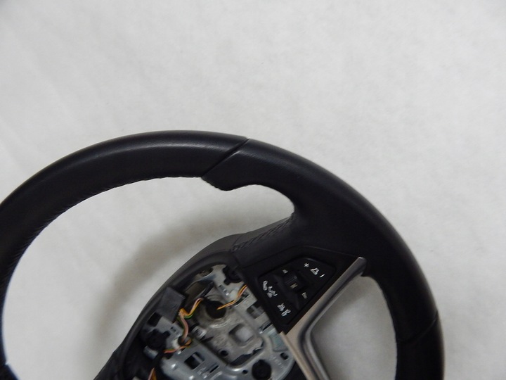 фото №6, Opel astra iv j meriva b zafira c - руль кожа мульти оригинал красивая
