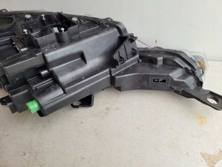 фото №13, Maserati levante лампа правая перед передняя bi-xenon 90080616 usa 670034639