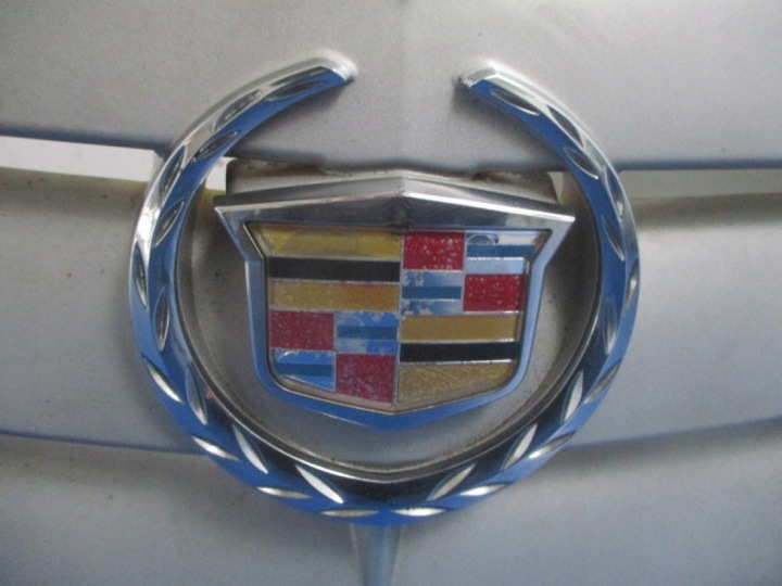 фото №2, Cadillac srx i 2005r atrapa/grill значок эмблема