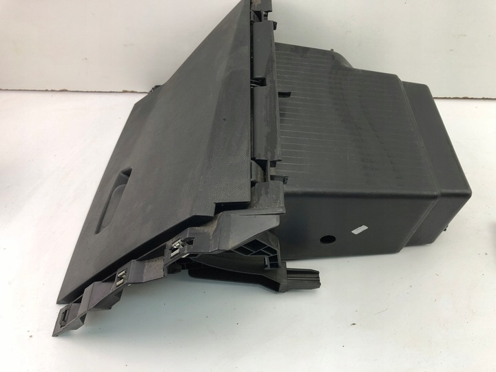 фото №3, Renault clio v бардачок пасажира 681082518r