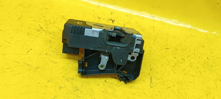 фото №8, Замок двері правий перед zafira a 24444016ey 99-05r