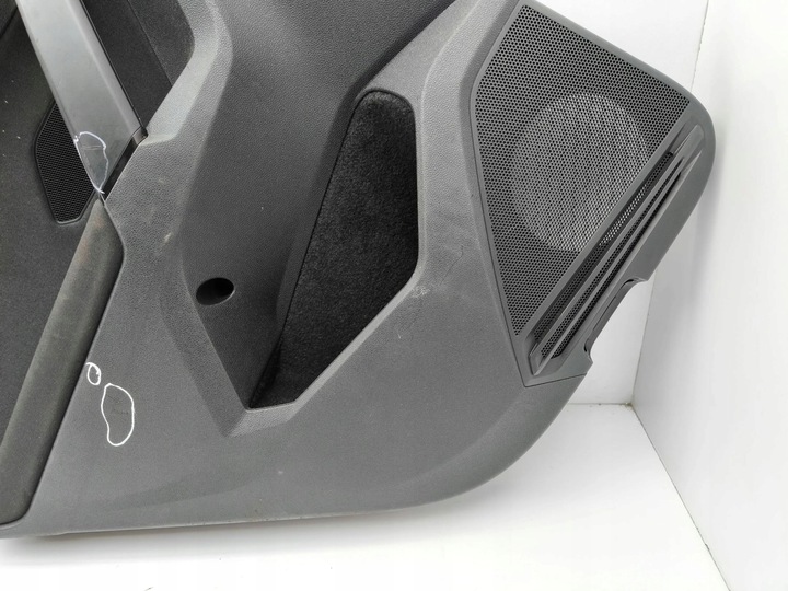 фото №10, Volkswagen tiguan 2020 ліва сторона обшивки / обшивка двері задніх