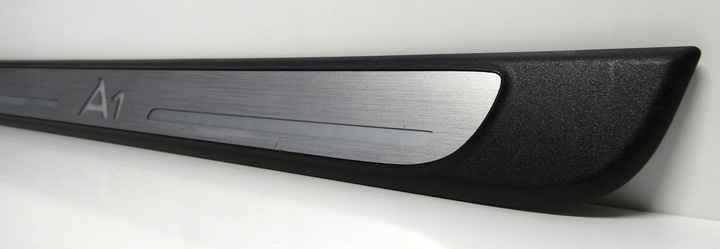 фото №2, Audi a1 планка подсвечиваемая пороговая правая