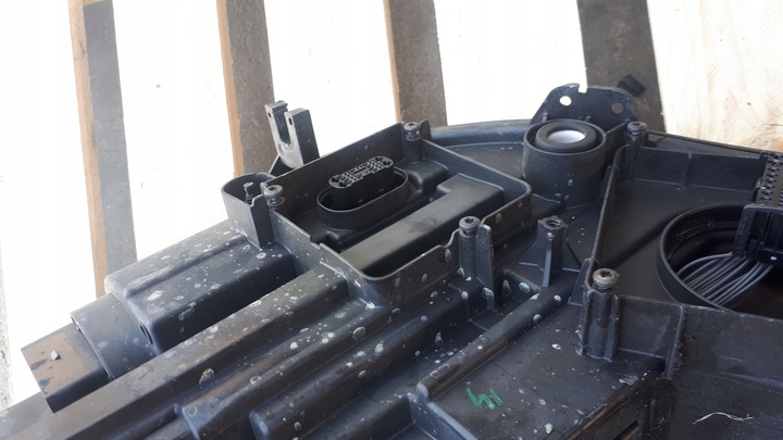 фото №16, A4 b9 8w лампа правая перед полный led 8w0941034a