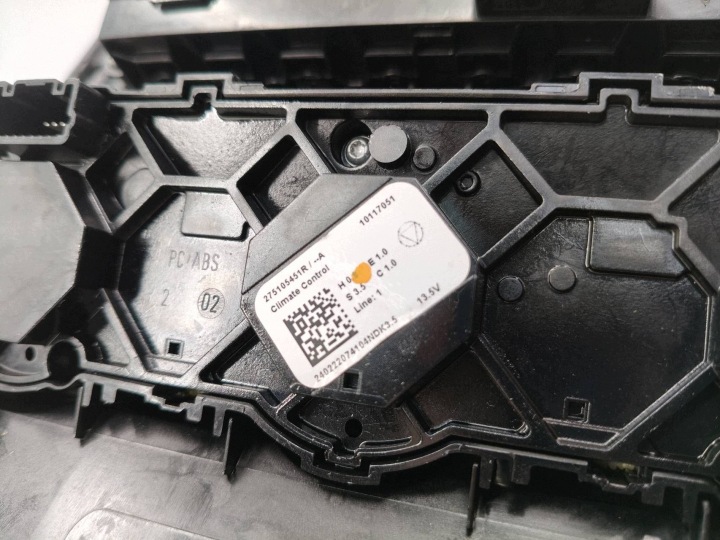 фото №6, Панель климат-контроля dacia duster ii 275105451r