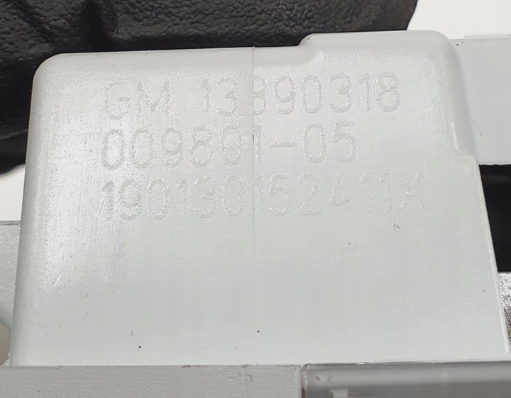 фото №6, Лампа освітлення інтер'єру opel adam 13390318